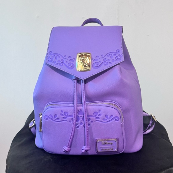 Loungefly Disney Tangled -Rapunzel Purple Drawstring Backpack - Picture 1 of 2